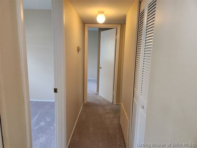 1203 Spruce Drive, Jeffersonville, IN 47130