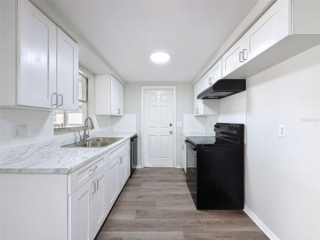 5817 ELENA DRIVE, Holiday, FL 34690