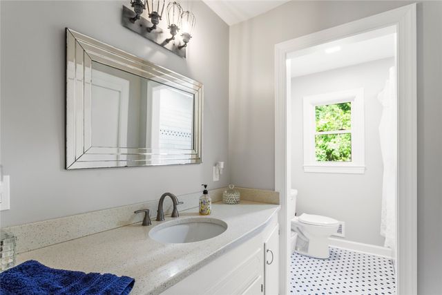 105 Laurel Lane, Seneca, SC 29678