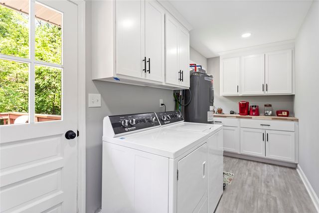 105 Laurel Lane, Seneca, SC 29678