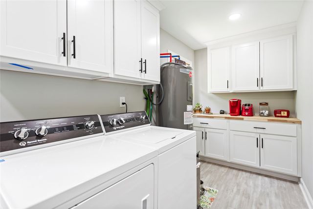 105 Laurel Lane, Seneca, SC 29678