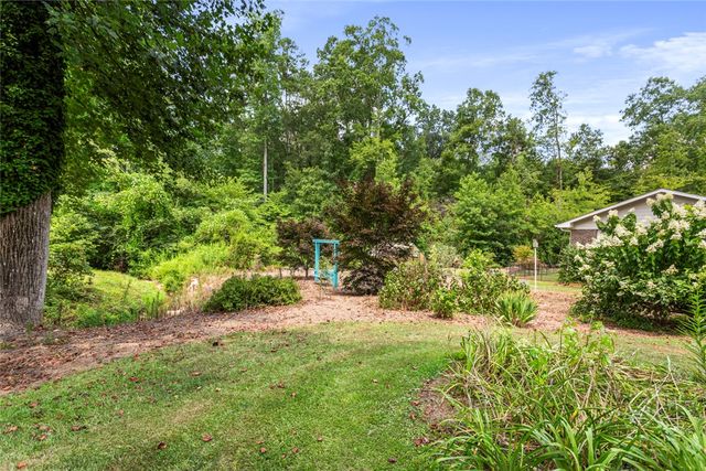 105 Laurel Lane, Seneca, SC 29678