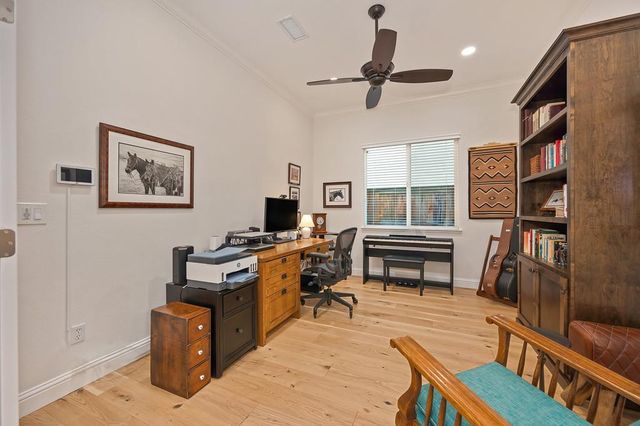 1657 Bowen Dr, Folsom, CA 95630