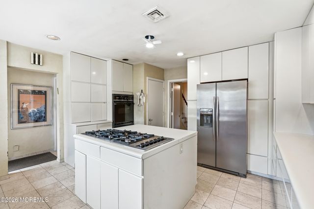 72 Runyan Avenue, Deal, NJ 07723