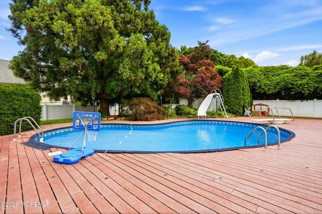 72 Runyan Avenue, Deal, NJ 07723