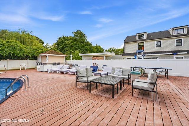 72 Runyan Avenue, Deal, NJ 07723