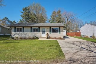 123 Frost Street, Eaton Rapids, MI 48827