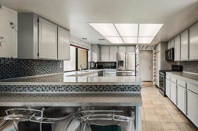 72419 Rodeo Way, Rancho Mirage, CA 92270