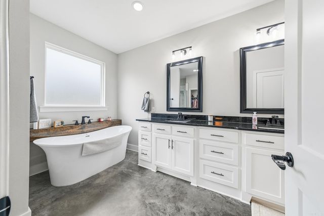 215 Cindy Lane, Austin, AR 72007