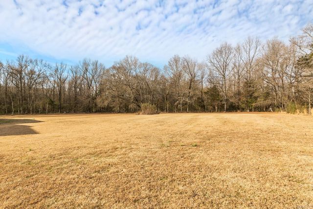 215 Cindy Lane, Austin, AR 72007