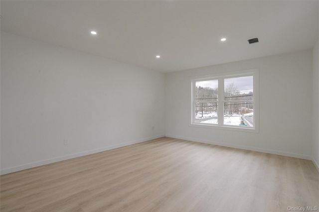 17 Maple Street, Glenham, NY 12508