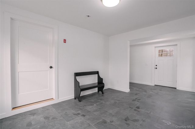 17 Maple Street, Glenham, NY 12508