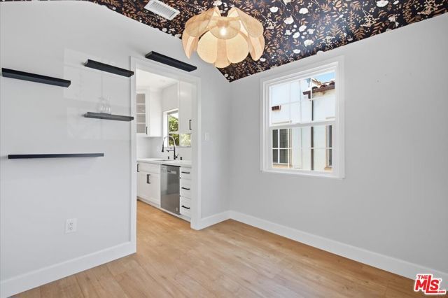 1135 W 81st Place, Los Angeles, CA 90044