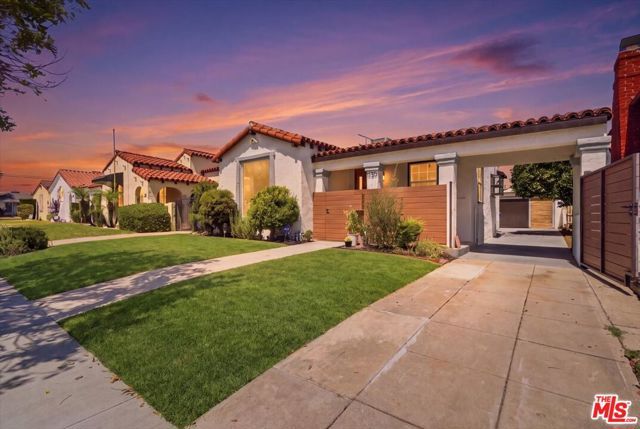 1135 W 81st Place, Los Angeles, CA 90044
