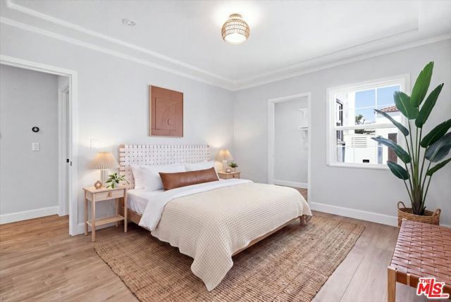 1135 W 81st Place, Los Angeles, CA 90044