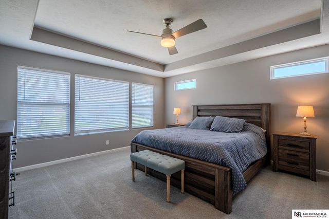 4211 S 213 Avenue, Elkhorn, NE 68022