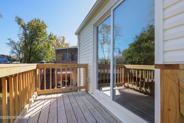 10 Lincoln Court, Keansburg, NJ 07734