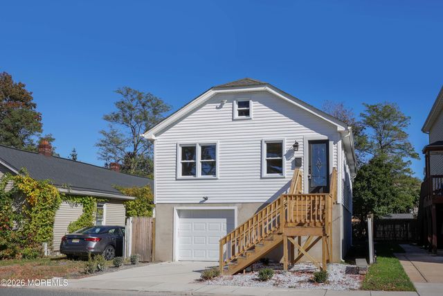 10 Lincoln Court, Keansburg, NJ 07734