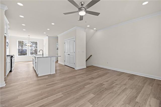 639 22nd ST B, Virginia Beach, VA 23451