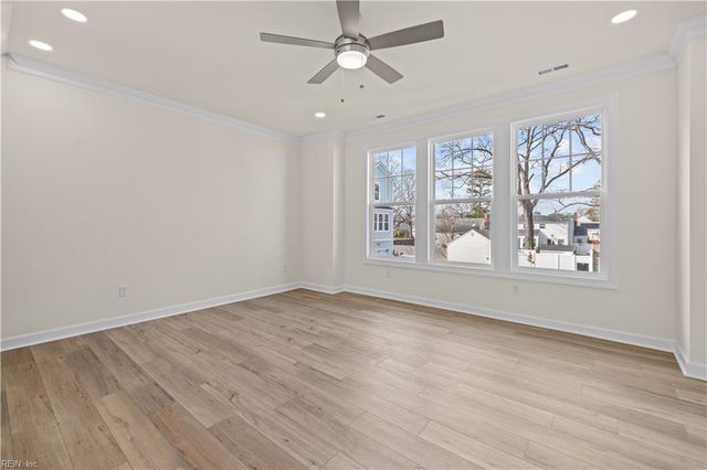 639 22nd ST B, Virginia Beach, VA 23451