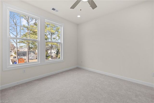 639 22nd ST B, Virginia Beach, VA 23451