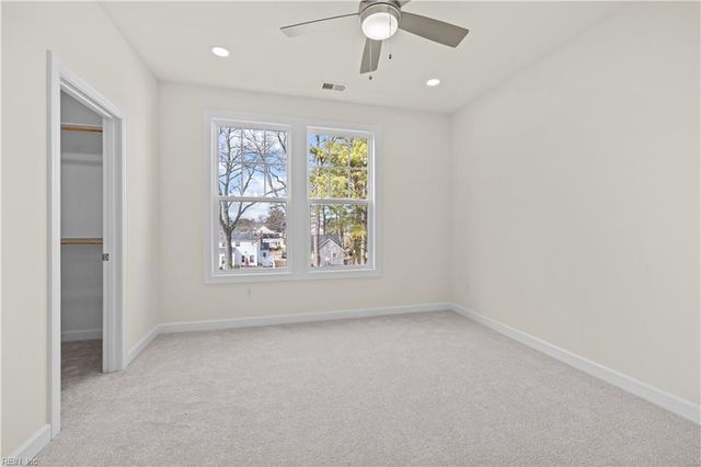 639 22nd ST B, Virginia Beach, VA 23451