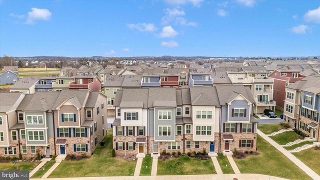 3727 STONE BARN DR, Frederick, MD 21704