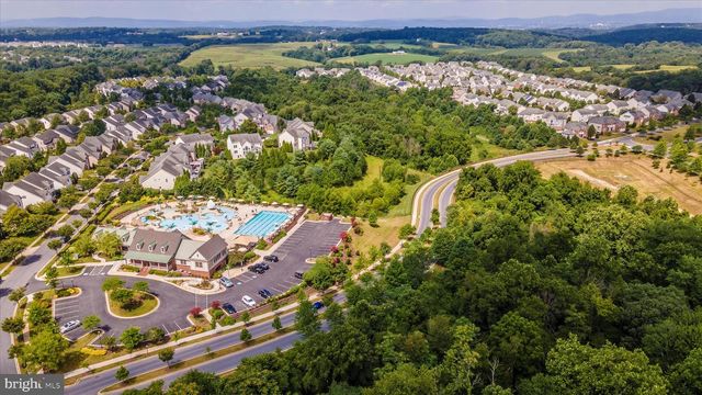 3727 STONE BARN DR, Frederick, MD 21704