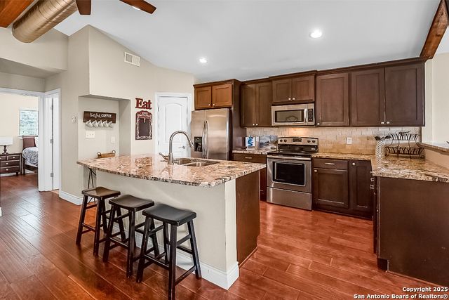 707 Park Shores, Canyon Lake, TX 78133