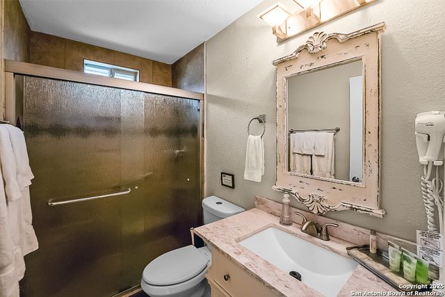 707 Park Shores, Canyon Lake, TX 78133