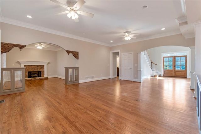 180 Forest Glen Drive, Waleska, GA 30183