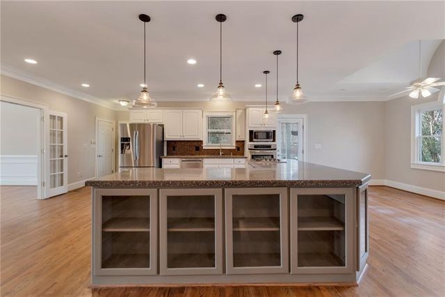 180 Forest Glen Drive, Waleska, GA 30183