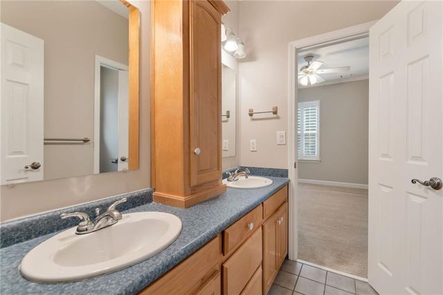 180 Forest Glen Drive, Waleska, GA 30183