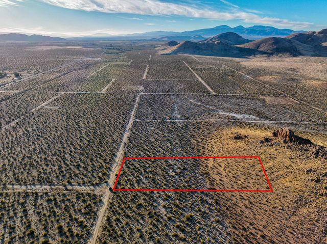 Ericka Avenue, Mojave, CA 93501
