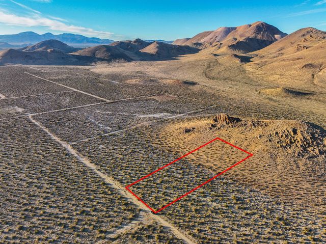 Ericka Avenue, Mojave, CA 93501