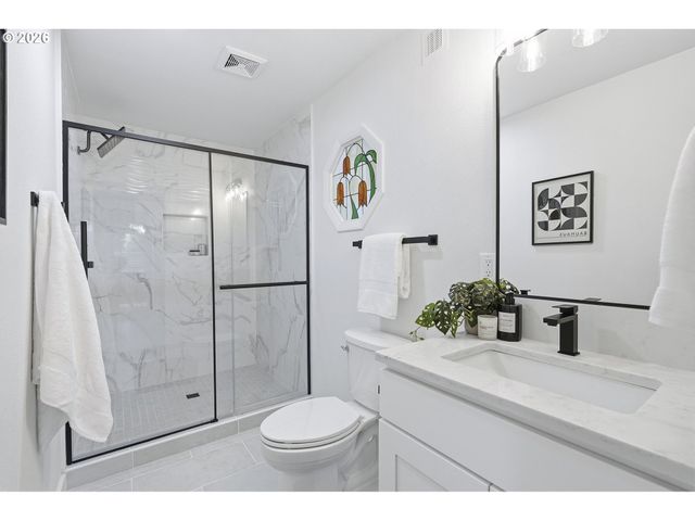 21104 Sw Jameco Ct, Tualatin, OR 97062