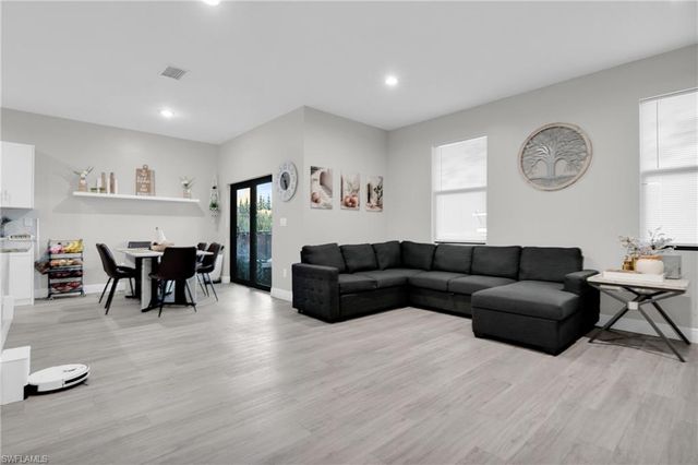 1478 Jay TER, Labelle, FL 33935