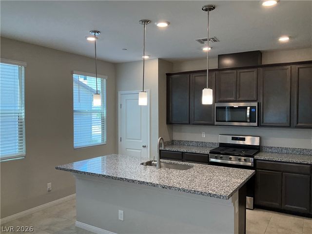 510 Mahogany Ridge Street, Las Vegas, NV 89138