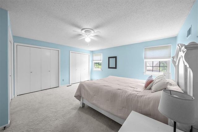 9698 Oakshire Street, Overland Park, KS 66214