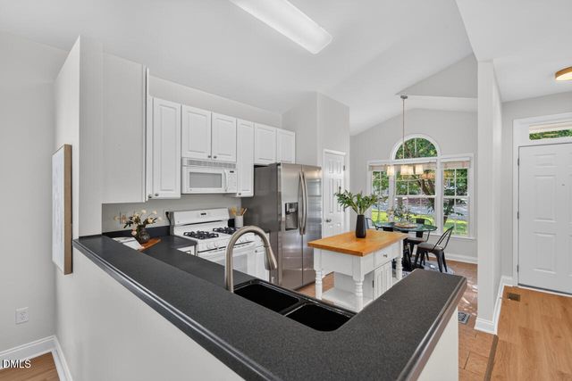 806 Carved Oak Drive, Durham, NC 27707
