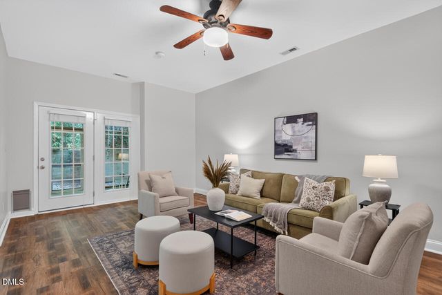 806 Carved Oak Drive, Durham, NC 27707