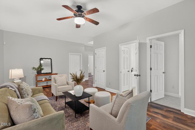 806 Carved Oak Drive, Durham, NC 27707