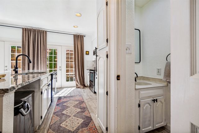 4130 Wycliff Avenue 104, Dallas, TX 75219