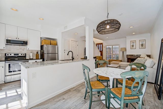 4130 Wycliff Avenue 104, Dallas, TX 75219
