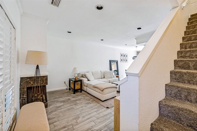 4130 Wycliff Avenue 104, Dallas, TX 75219