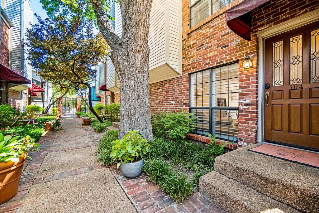 4130 Wycliff Avenue 104, Dallas, TX 75219