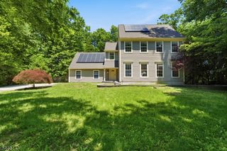 41 Farmhouse Ln, Voorhees Twp., NJ 08043