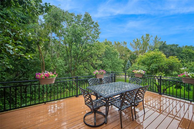 9110 Timberwood Drive, Johnston, IA 50131