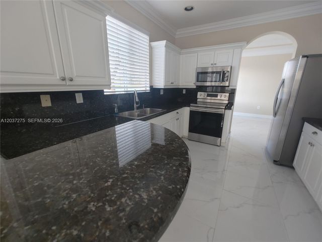 21872 SW 95th Pl 21872, Cutler Bay, FL 33190