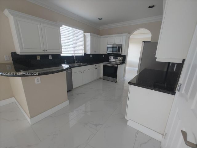 21872 SW 95th Pl 21872, Cutler Bay, FL 33190